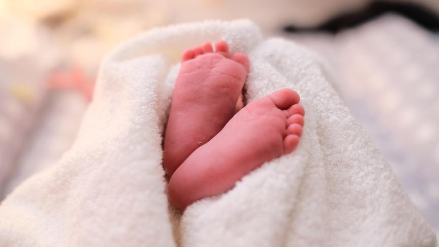 En Auvergne-Rhône-Alpes, le nombre de naissances journalières a diminué de 8,1 % depuis mars 2020.