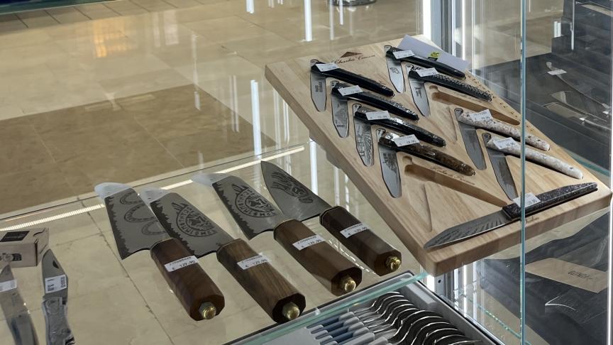 elfbar nachfüll pod läuft aus Margencel : le tabac presse Beke se réinvente et devient une boutique  cadeaux incontournable main image 0