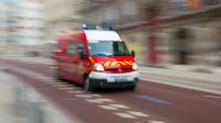 Les pompiers ont évacué le motard par les airs, et les personnes blessées de la voiture par la route. Photo d’illustration