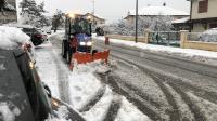 Un mini tracteur en mission de déneigement des trottoirs, fin de semaine dernière.