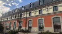 La rénovation et transformation de l’ancienne gare en pôle culturel fut une vraie réussite architecturale.
