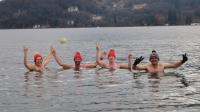Contrairement aux apparences, l’eau du lac d’Annecy était bien à 6°C en ce début du mois de février.