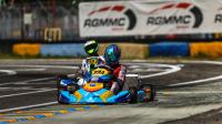 À bord de son kart bleu et jaune, Andy Ratel a l’habitude de courir aux premières loges.