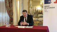 Ancien directeur d’hôpital, François Ravier a ensuite embrassé une carrière préfectorale.