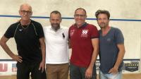 Jean-François Naillod et Fabrice Lourdes, président et vice-président de l’association Annema’squash, entourés des propriétaires du bâtiment, Philippe Gerosa (à gauche) et Thierry Jovard.