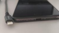 Les chargeurs lightning d’Apple vont disparaître au profit du chargeur universel imposé par l’Union européenne.