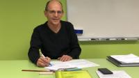 Pierre Cunit forme les futurs conducteurs de taxi à Eteaux depuis dix ans.