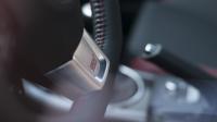 Par grand froid, le frein à main lorsque vous tationnez votre voiture peut geler. On vous explique comment l’éviter et y remédier.