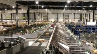 Opérationnel depuis septembre 2020, le centre de tri postal d’Argonay permet de traiter jusqu’à 43 000 colis par jour pendant la période de Noël.