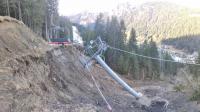 Les fortes pluies avait entraîné un glissement de terrain et déstabilisé le télésiège du Gabelou à Châtel.