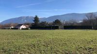 C’est sur ce terrain appartenant à la commune de Neydens que prendra place la Maison de santé.